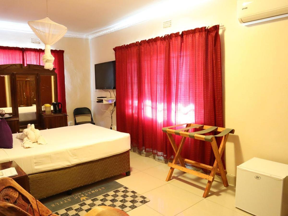 Amariah Guest House Kasane Pokoj fotografie